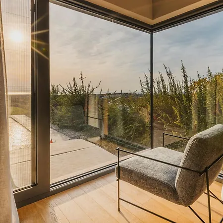 Villa Vigneto *